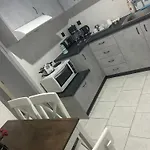 Styilel Milos 2 아파트