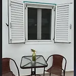 Styilel Milos 2