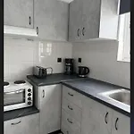 아파트 Styilel Milos 2 *