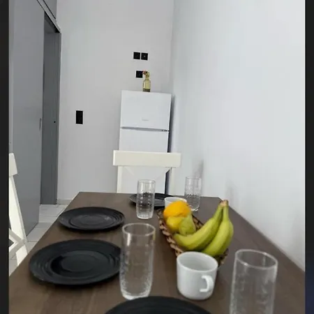 Styilel Milos 2 Lägenhet *