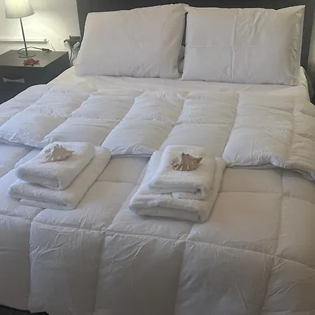 公寓 Styilel Milos 2 *