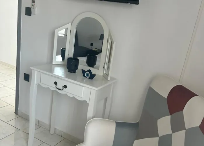 Apartamento Styilel Milos 2 *